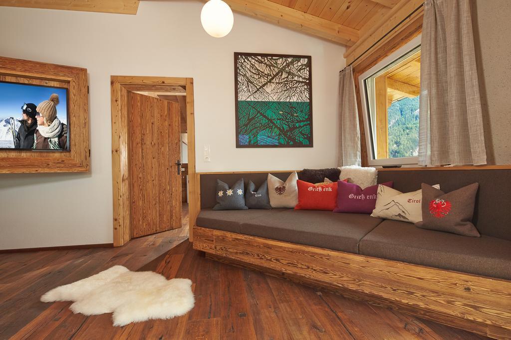 Alpendiamond Ski In & Bike Out Apartments Top 200, 400 & Penthouse 600 Sölden Oda fotoğraf